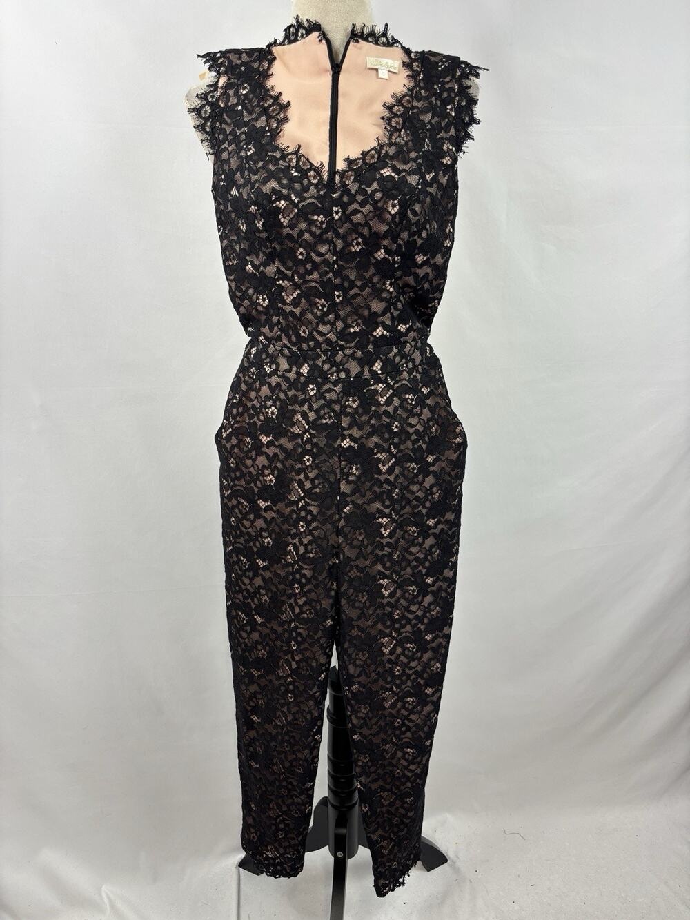 Shoshanna Sierra Jumpsuit Black Lace 0 Sleeveless Lined Pockets Cropped V-neck